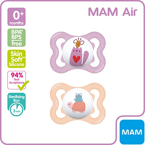 MAM Night Soothers 0+ Months (Pack of 2), Glow in the Dark Baby Soothers with Self Sterilising Travel Case, Newborn Essentials, Blue/White, (Designs May Vary)