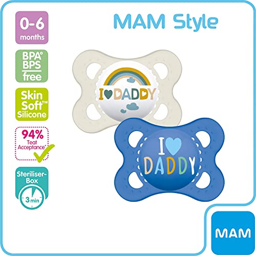 MAM Night Soothers 0+ Months (Pack of 2), Glow in the Dark Baby Soothers with Self Sterilising Travel Case, Newborn Essentials, Blue/White, (Designs May Vary)