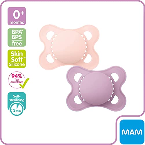 MAM Night Soothers 0+ Months (Pack of 2), Glow in the Dark Baby Soothers with Self Sterilising Travel Case, Newborn Essentials, Blue/White, (Designs May Vary)